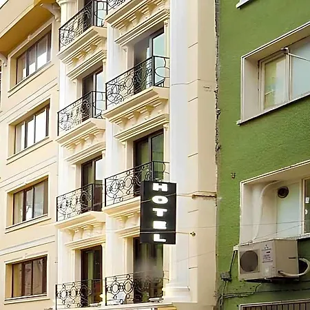 Newcity 3*