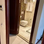 Hotel Newcity 3*