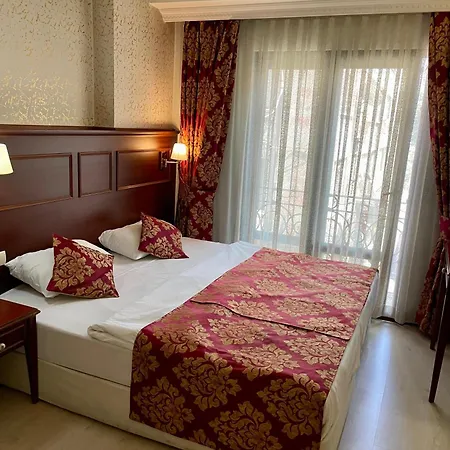Newcity Otel 3*