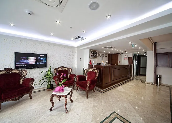 Отель Newcity 3*