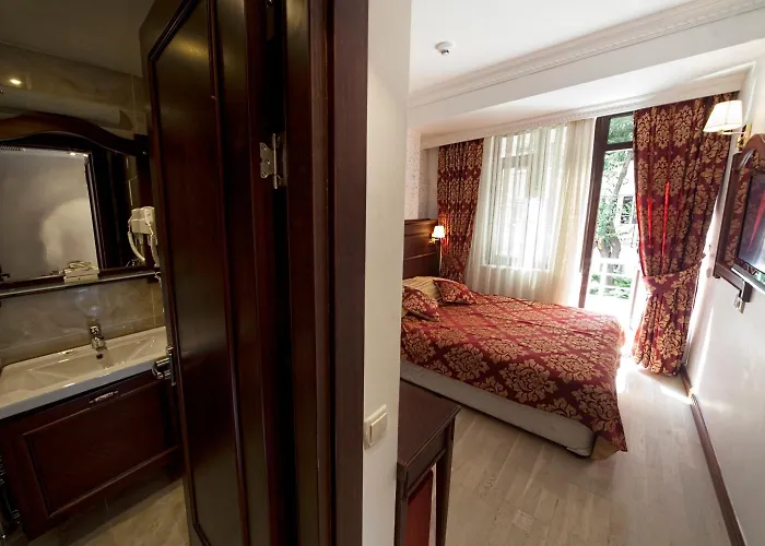 Newcity Отель 3*