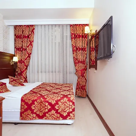 Newcity Otel 2*