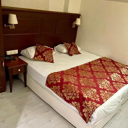 Newcity Otel 2*